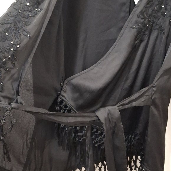 NWT Zara Black Satin Wrap Blouse - Picture 4 of 6